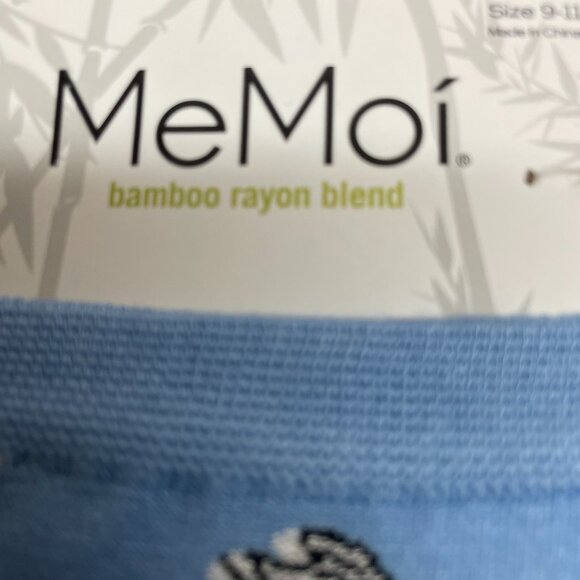 Honeybee Socks by MeMoi - Picture 1 of 4